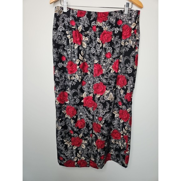 Briggs New York Skirt 14 Black Red Floral Whimsigoth Grunge Soft Midi Back Slit - Picture 4 of 12